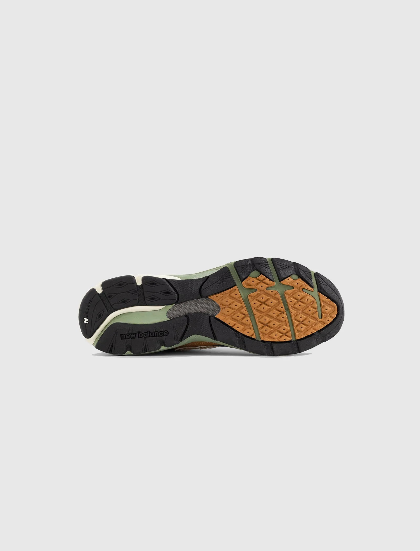 990 V3 MADE IN USA "TAN/GREEN"