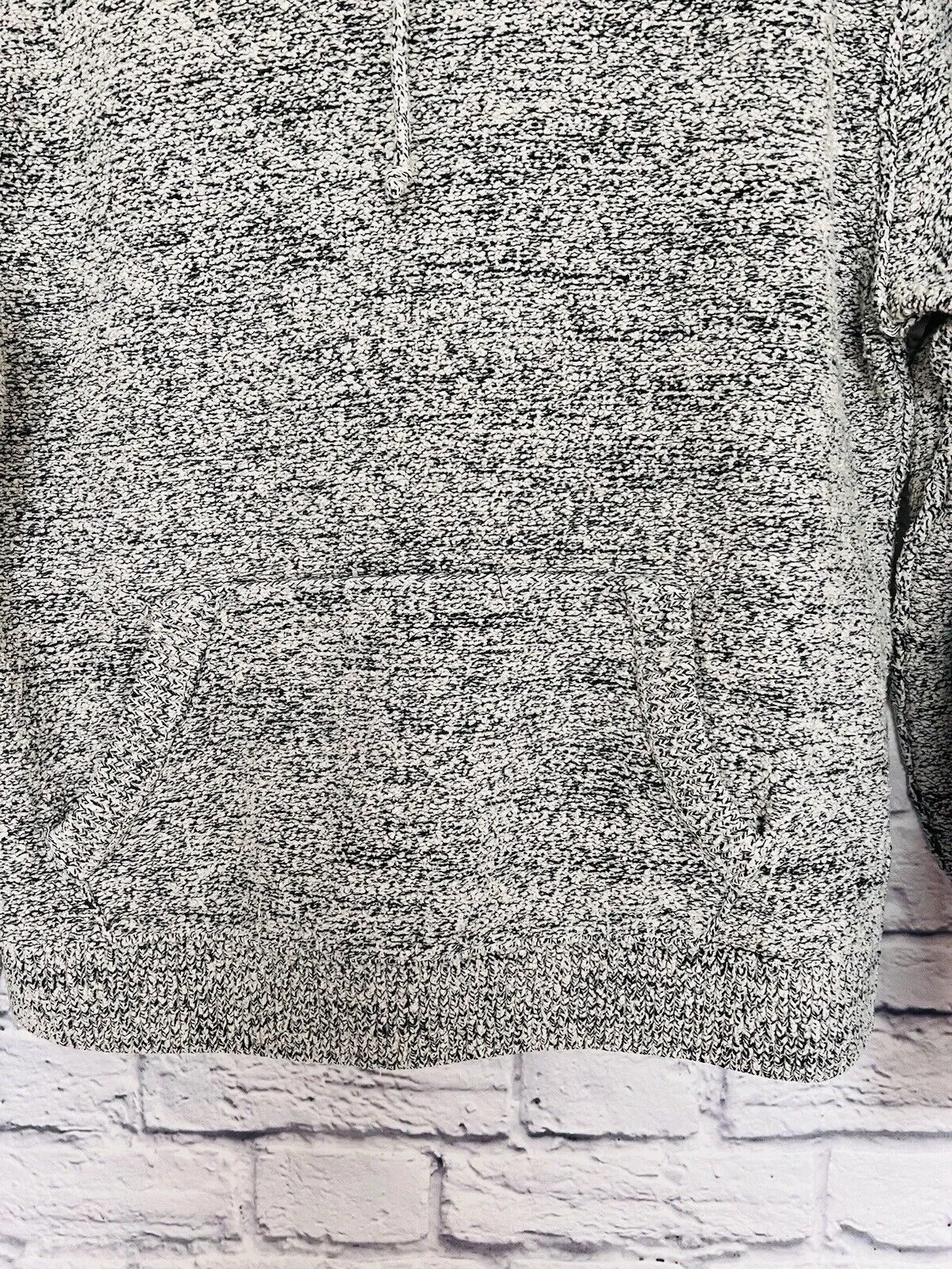 ABERCROMBIE & FITCH Warm Heavy Knit Sweater Sz S  Pullover Hood Pocket