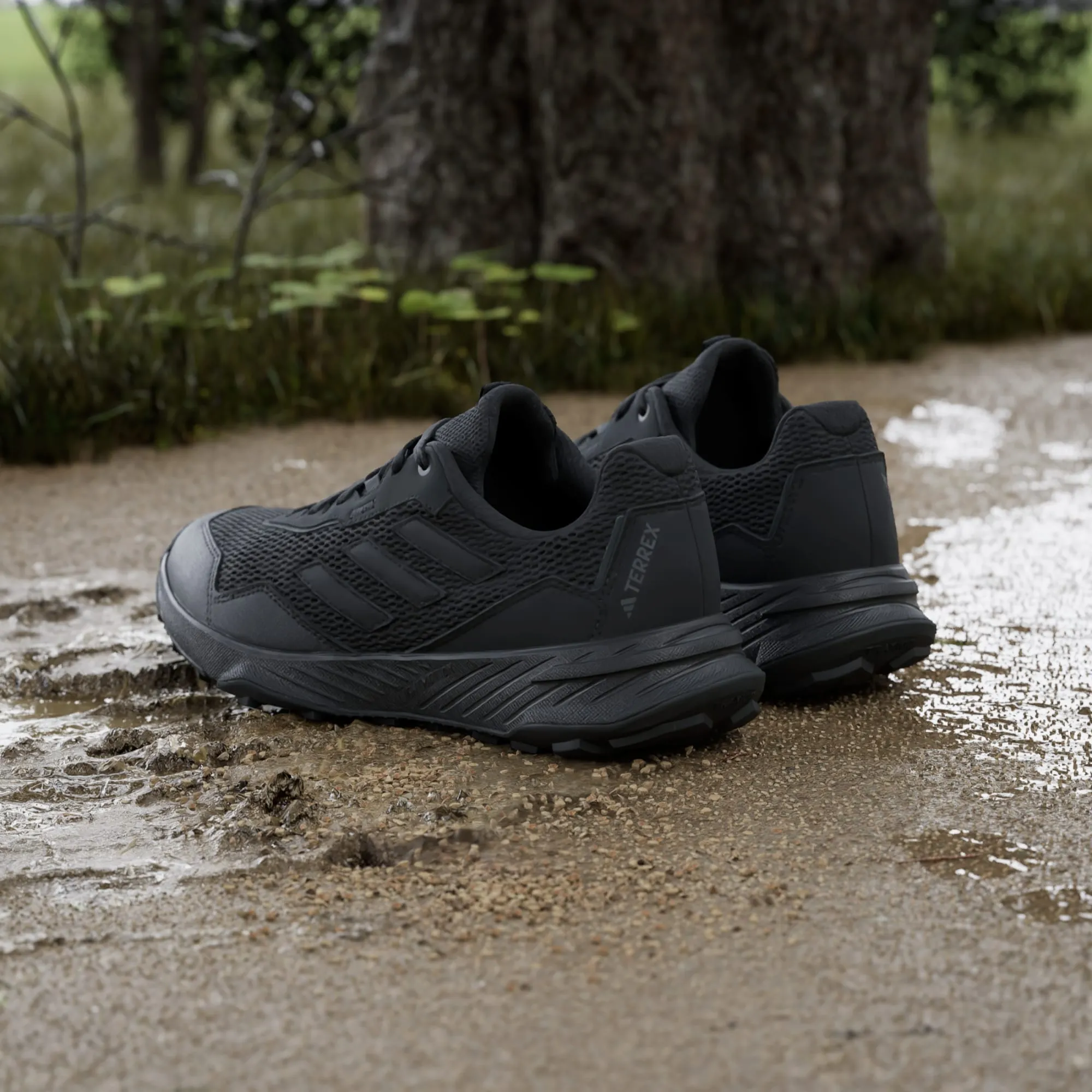 ADIDAS TRACEFINDER MENS TRAIL RUNNING SHOES