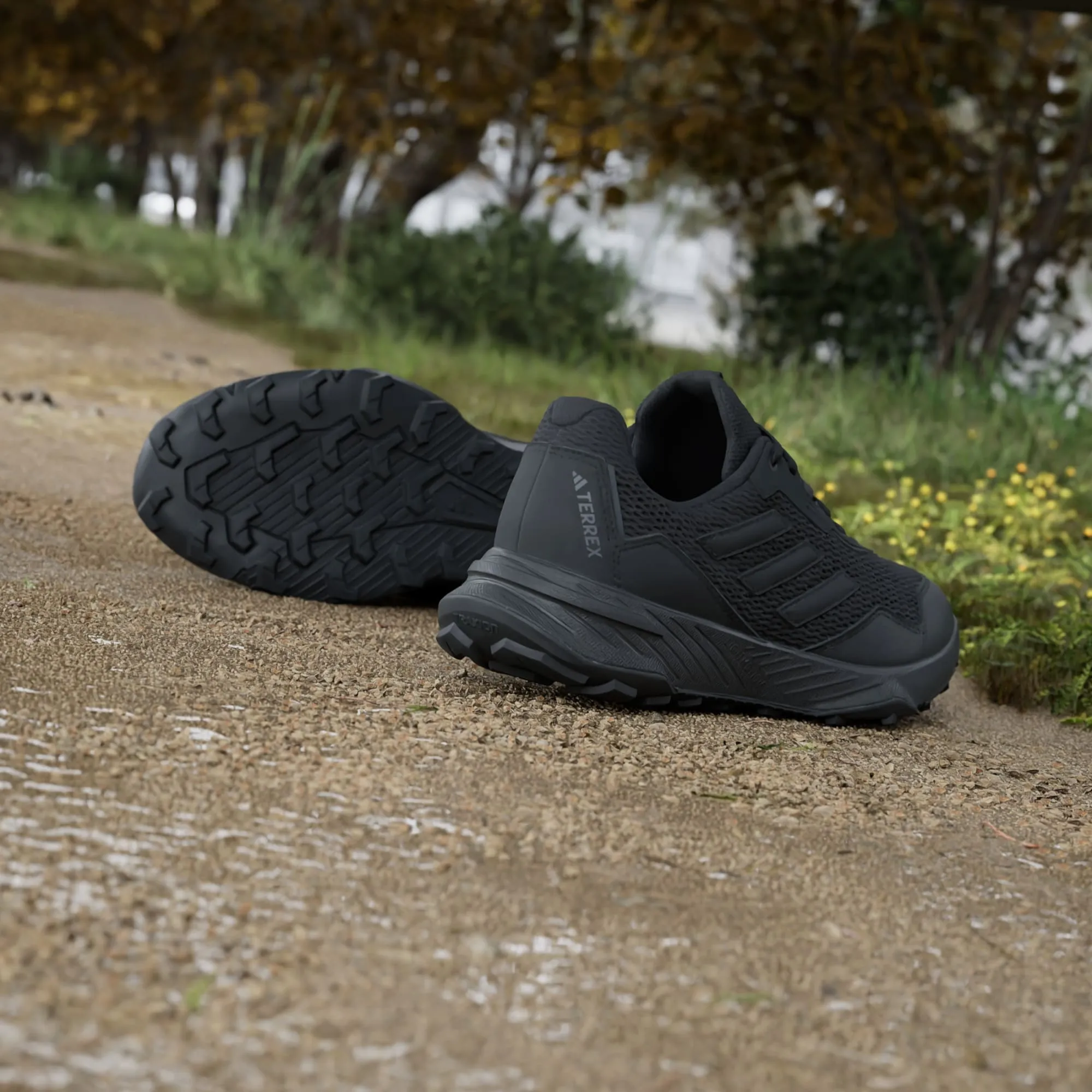 ADIDAS TRACEFINDER MENS TRAIL RUNNING SHOES