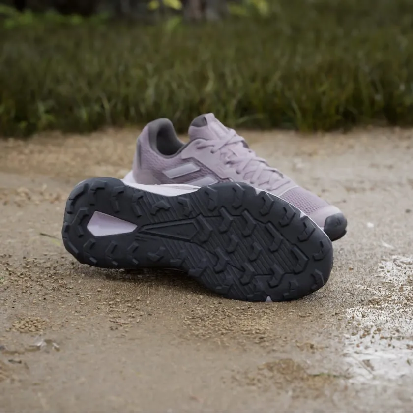 ADIDAS TRAIL RUNNING SHOE  WOMENS TRACEFINDER