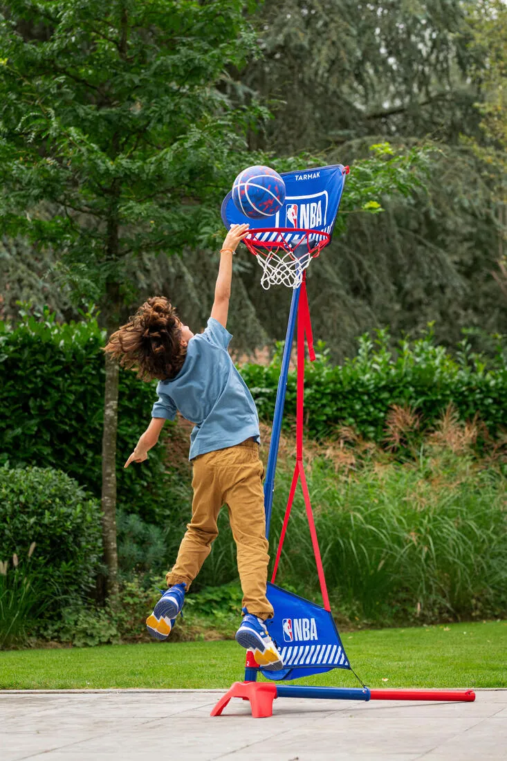 Basketball Hoop Hoop 500 EasyCan be carried and set up anywhere easily.