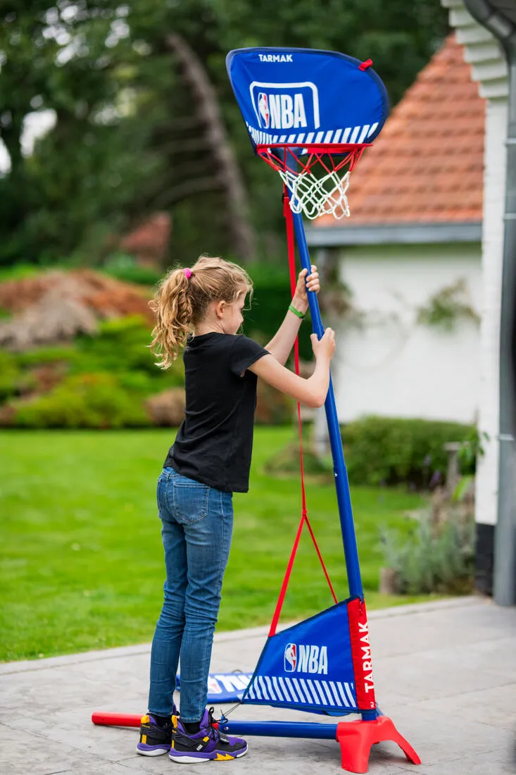 Basketball Hoop Hoop 500 EasyCan be carried and set up anywhere easily.