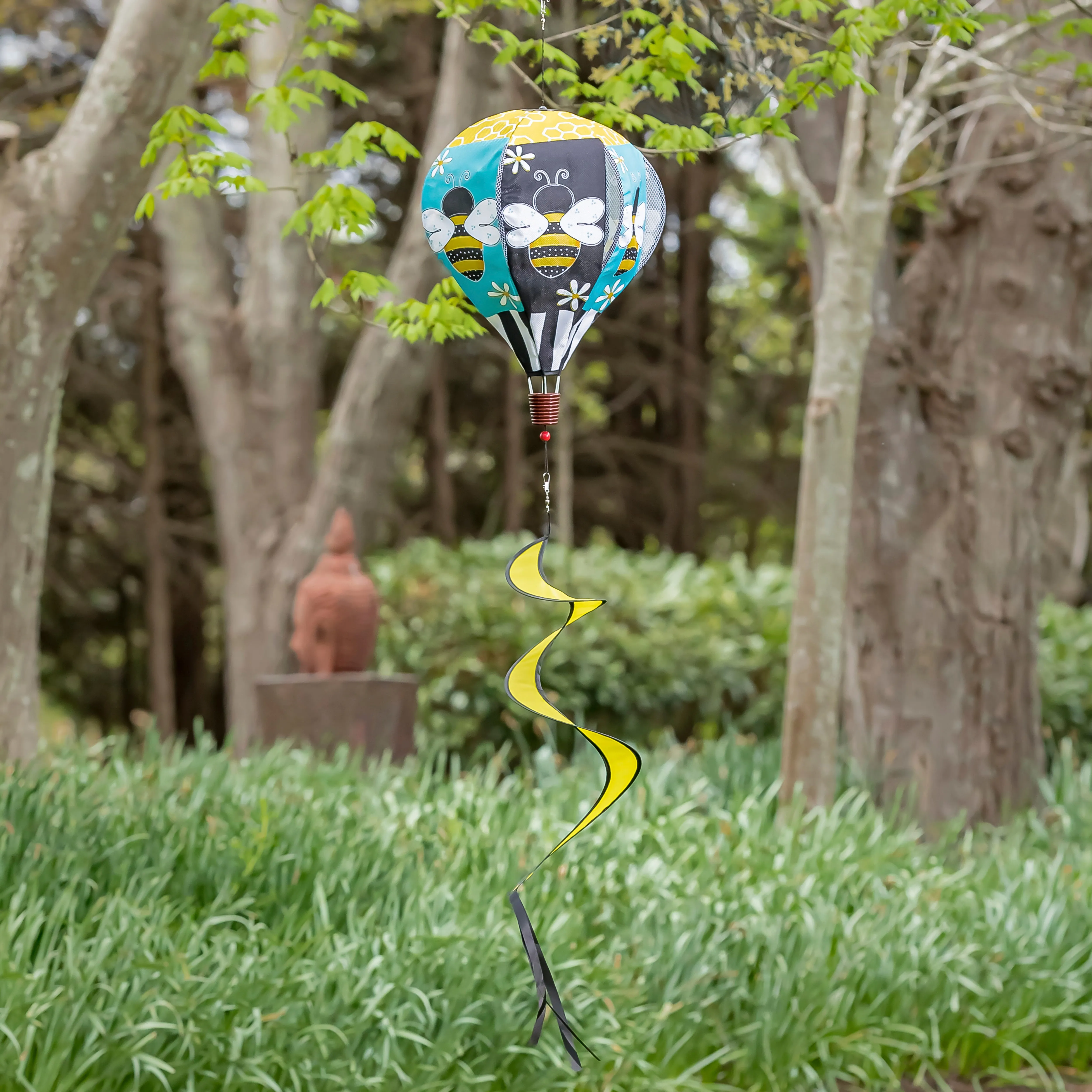Buzzing Bee Burlap Balloon Spinner,45bb465