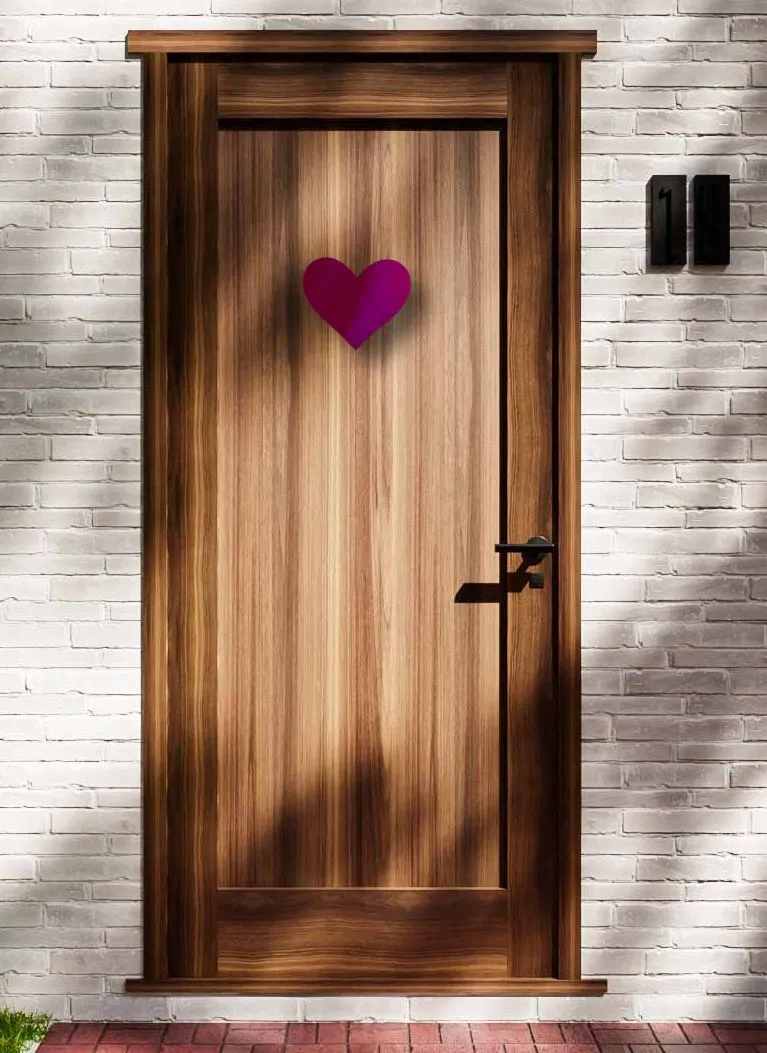 Classic Heart Wooden Door Hanger
