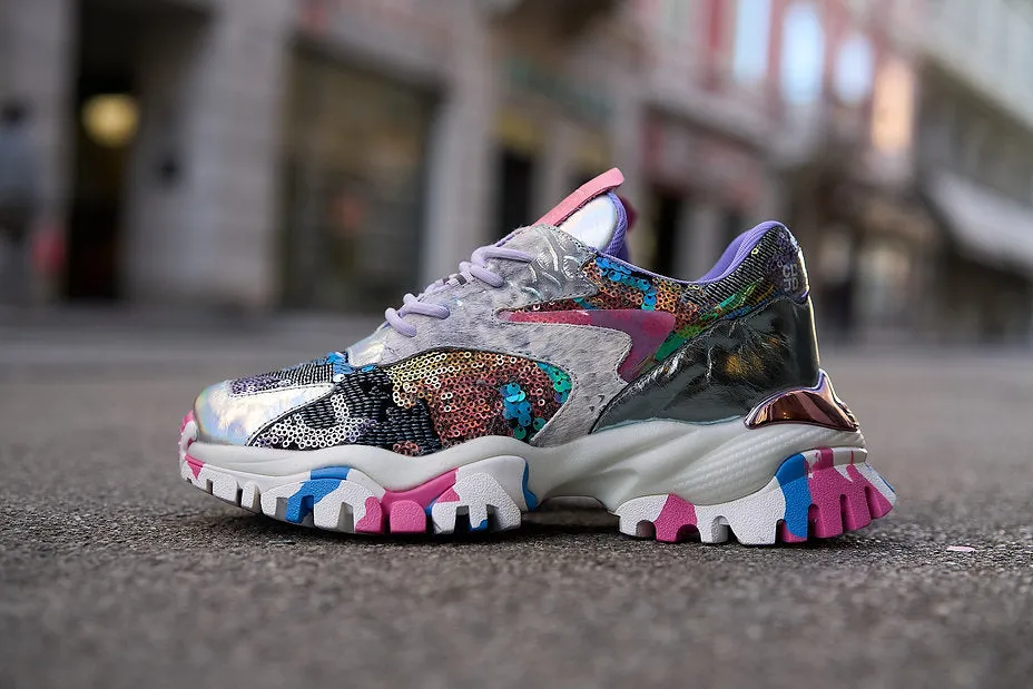 CLJD Sneaker med lilla paljetter og rosa og blå såle