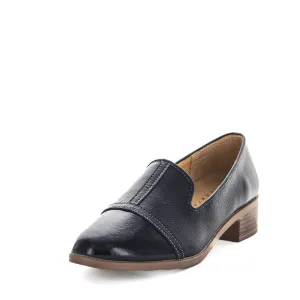 Conny Heels