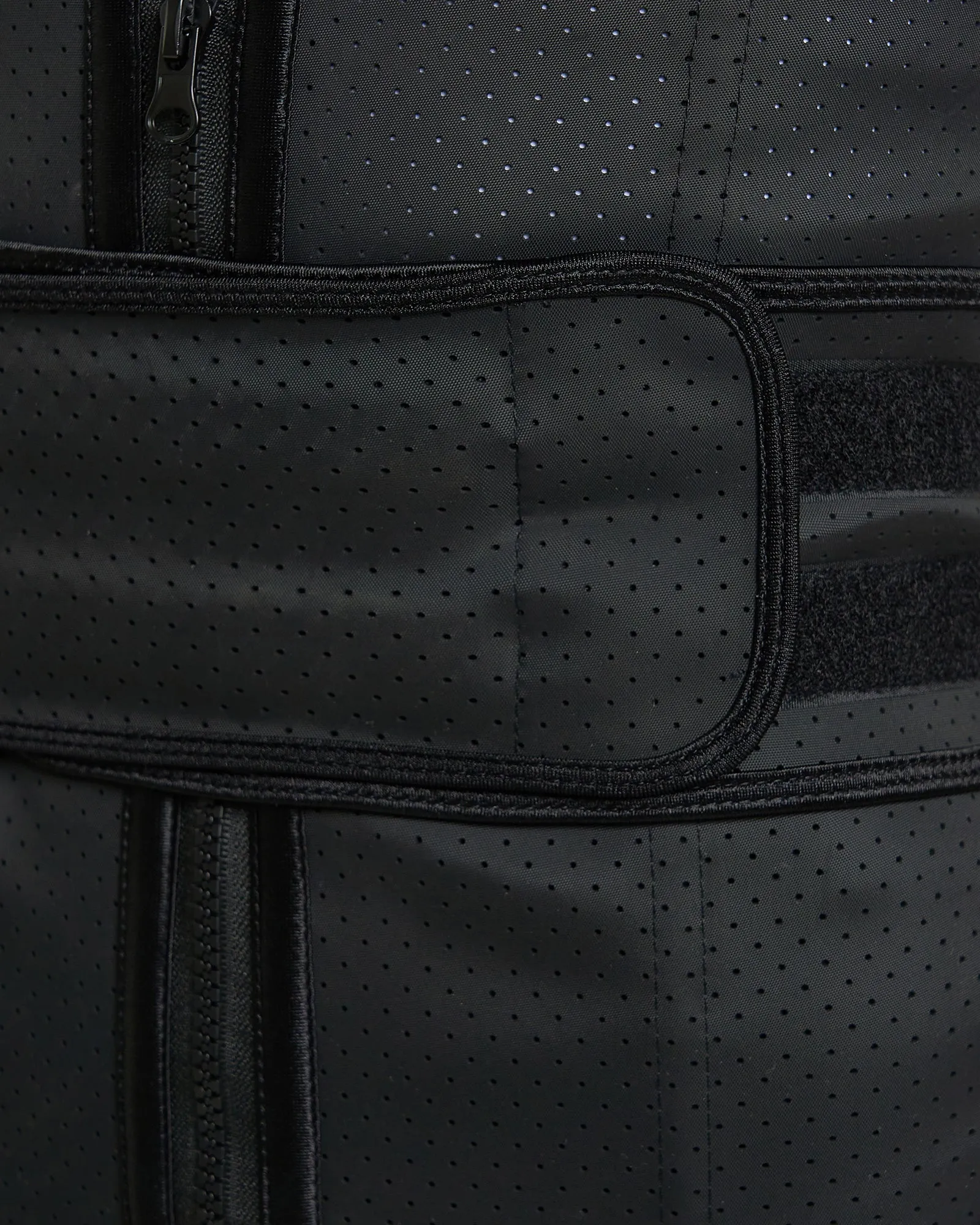 Core Trainer Latex Breathable Velcro Band Black