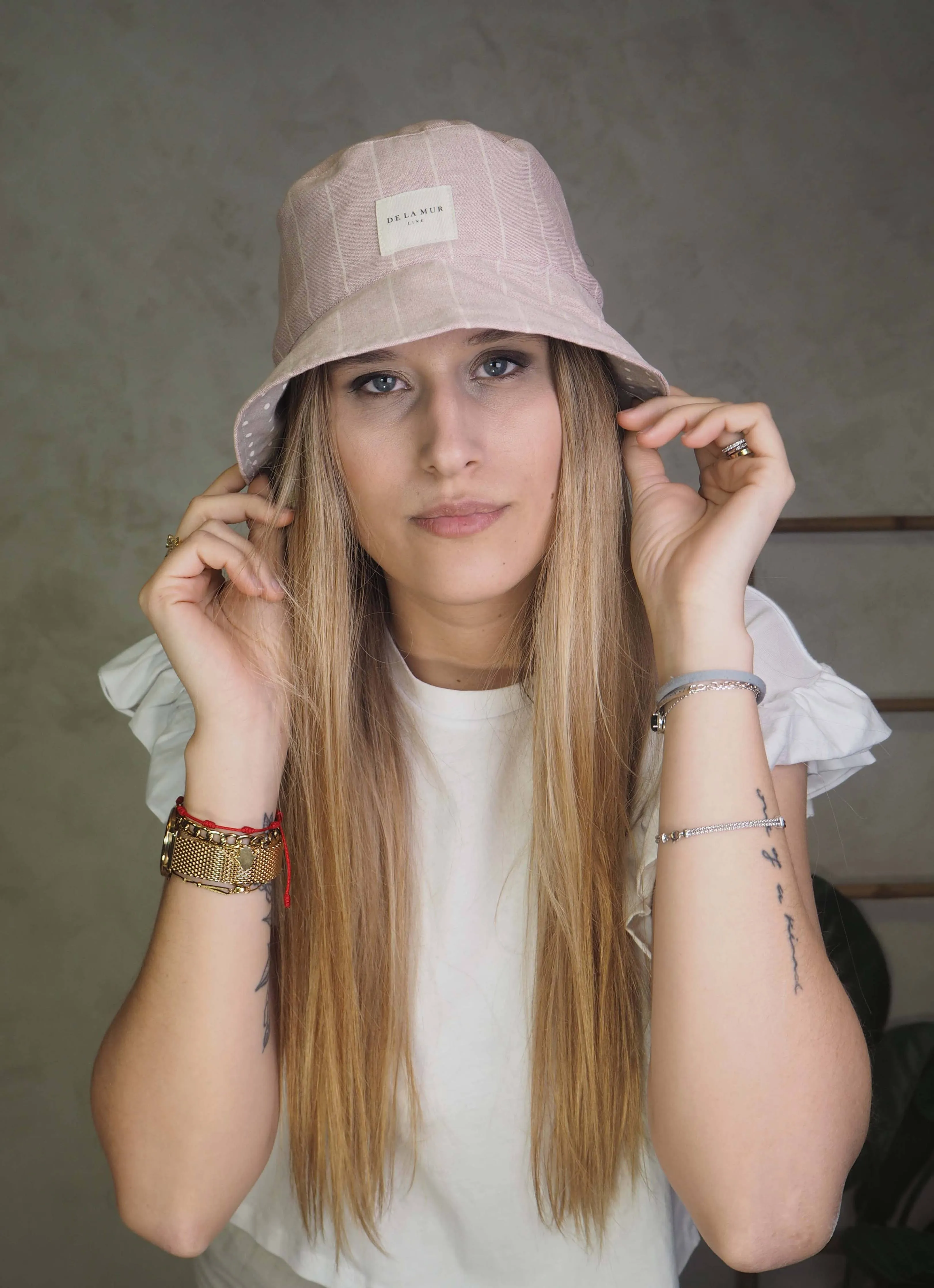De La Mur Bucket Hat