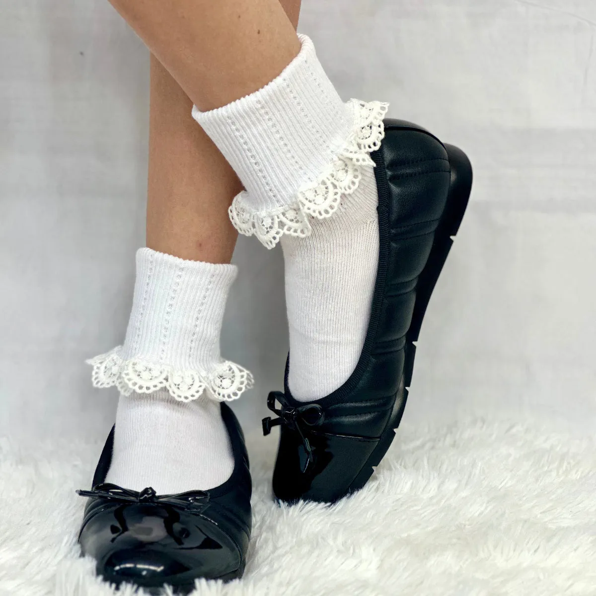 DELICATE  cuff ankle socks women - white