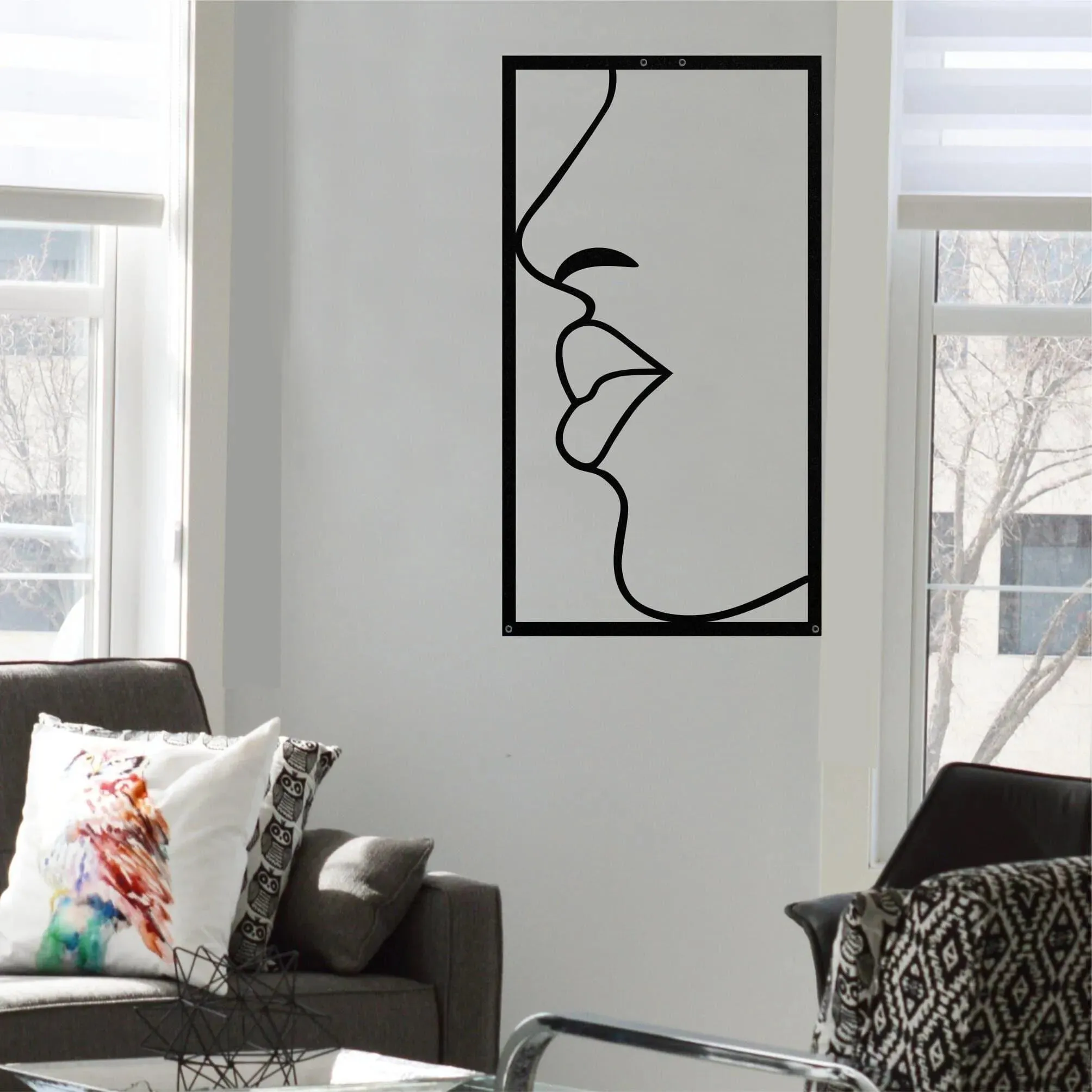 Female Lips Minimalist Metal Wall Hanging Decor