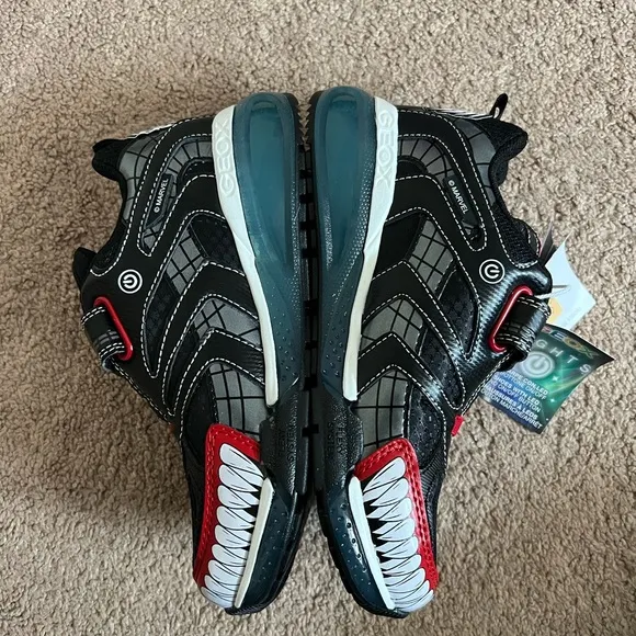 Geox boys MARVEL BAYONYC junior sneakers little kids size 2