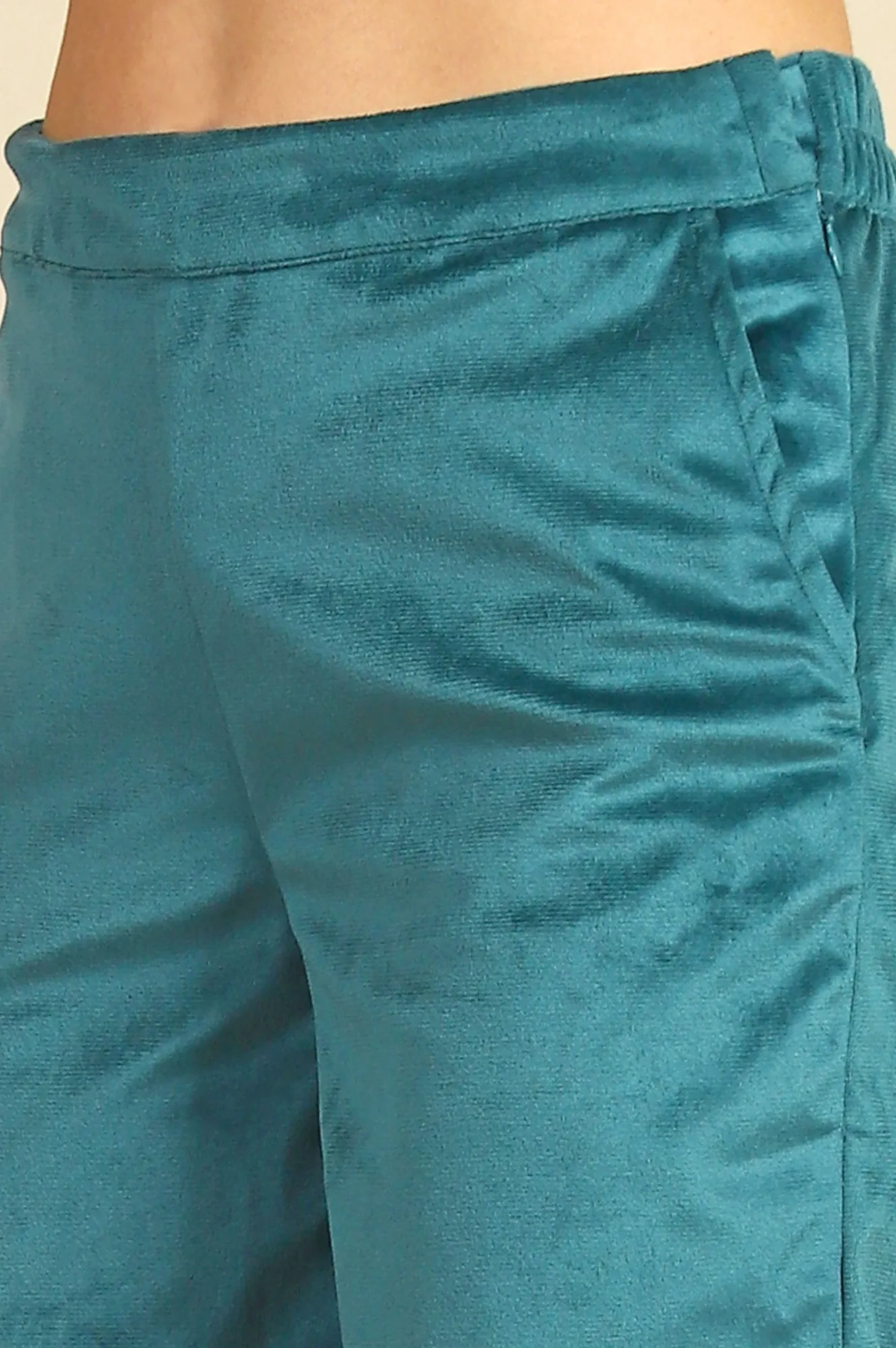 Green Solid Parallel Pants
