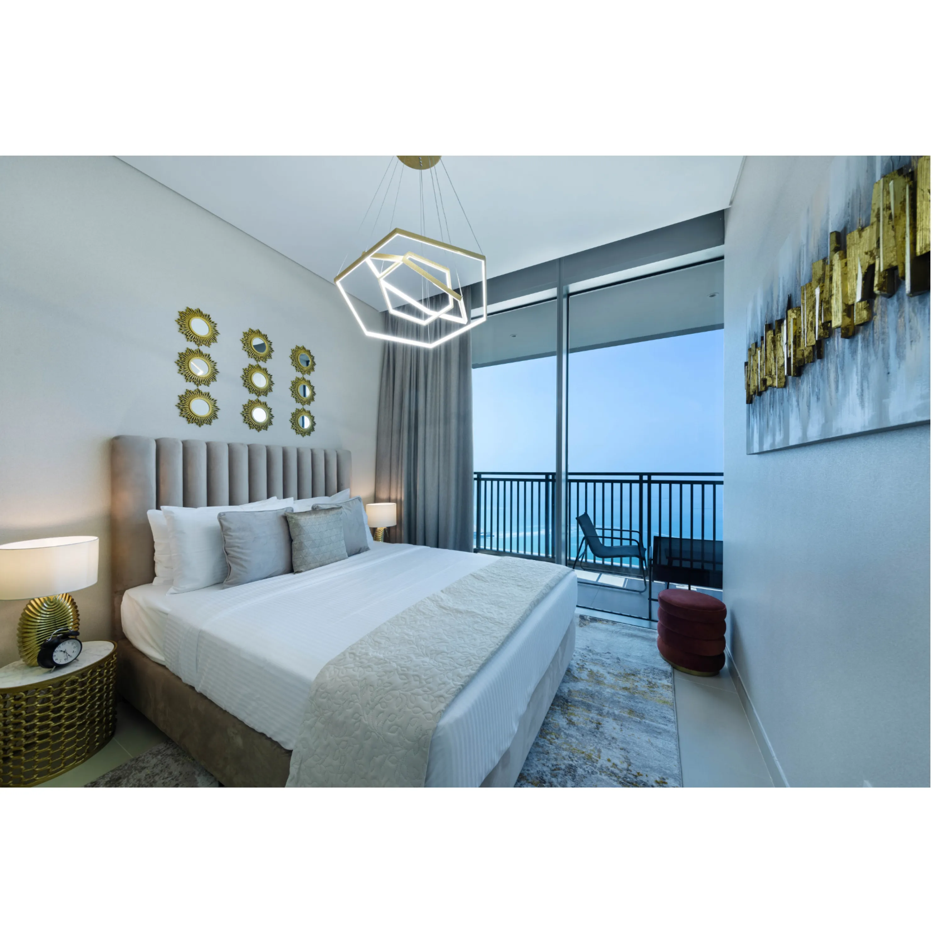High-Class Apt in Dubai Marina w/ Full Sea Views