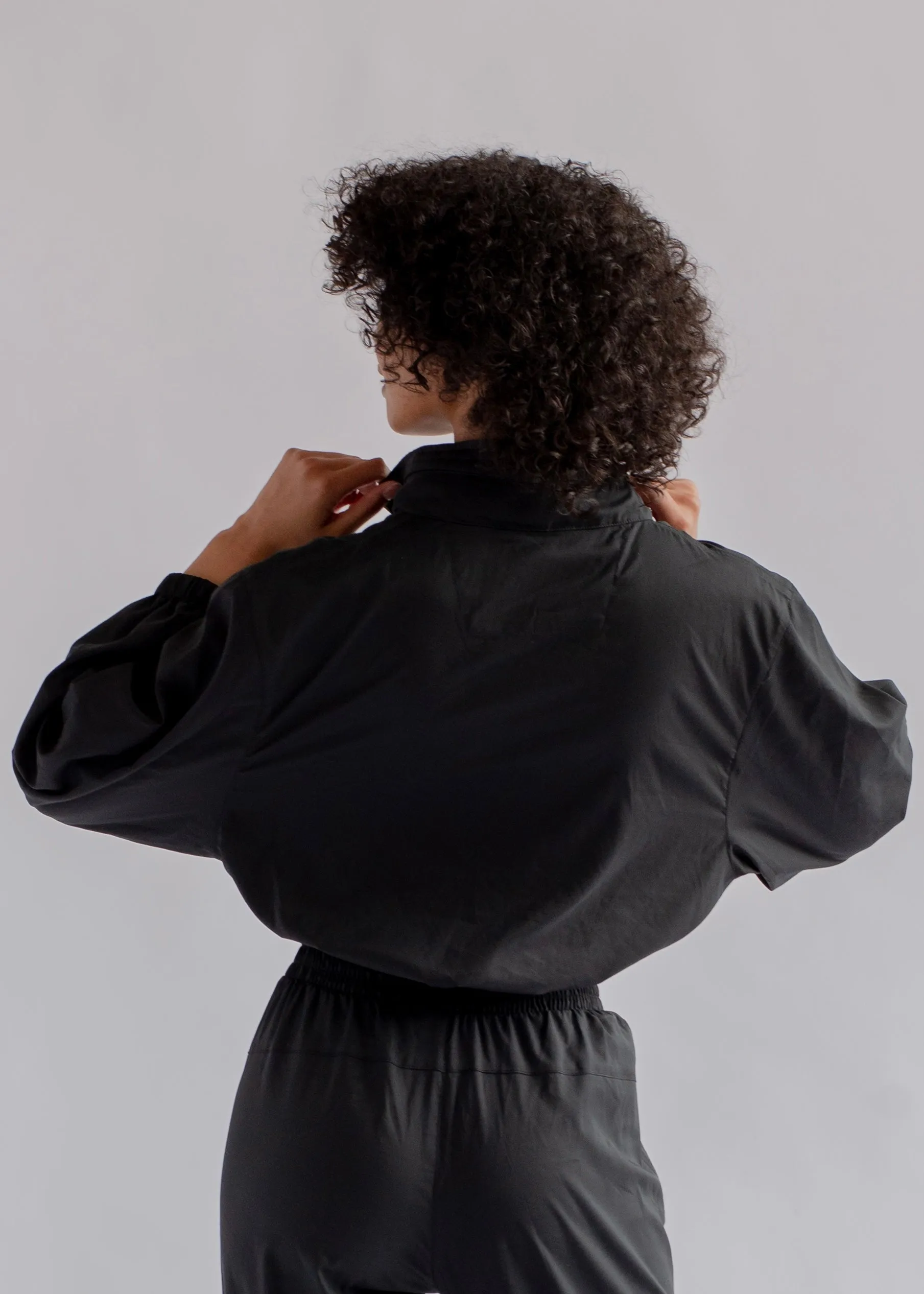 Hummingbird Half Zip Windbreaker, Black