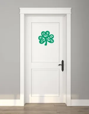 Lattice Shamrock Wooden Door Hanger