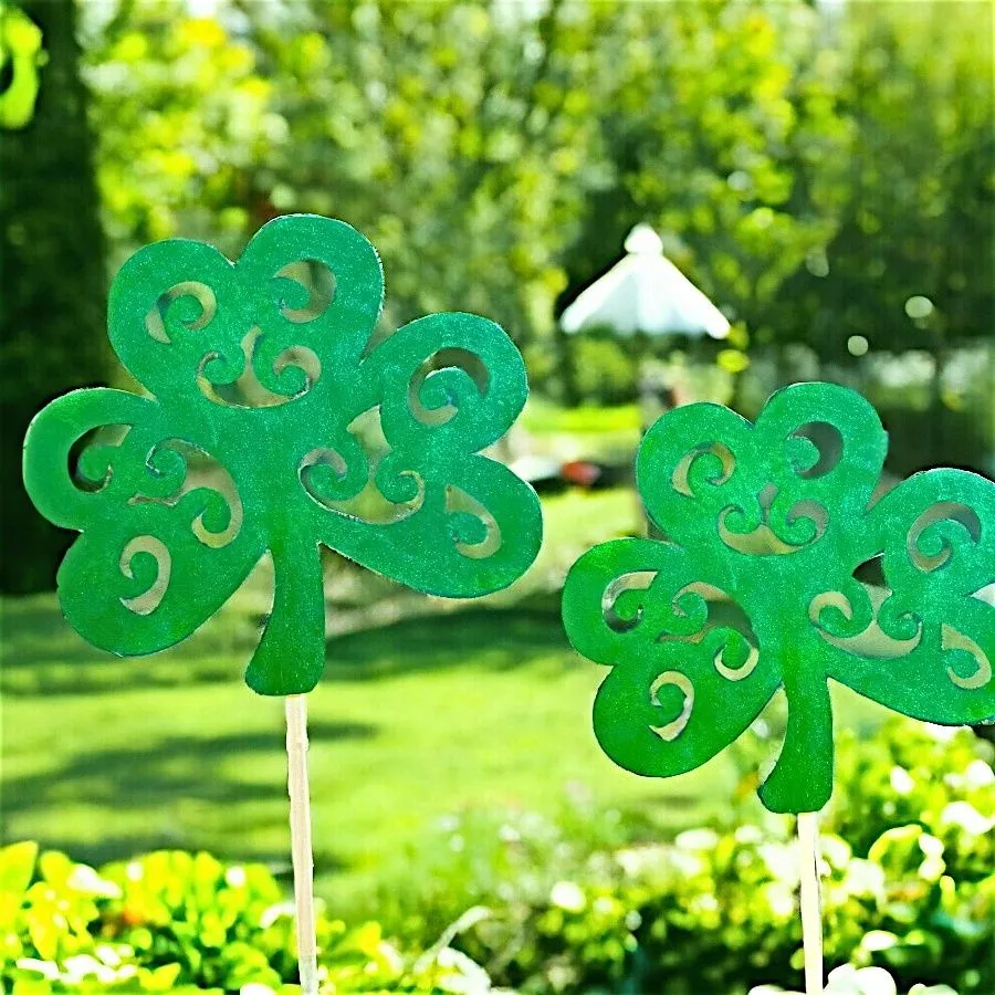 Lattice Wooden Shamrock Garden Stakes