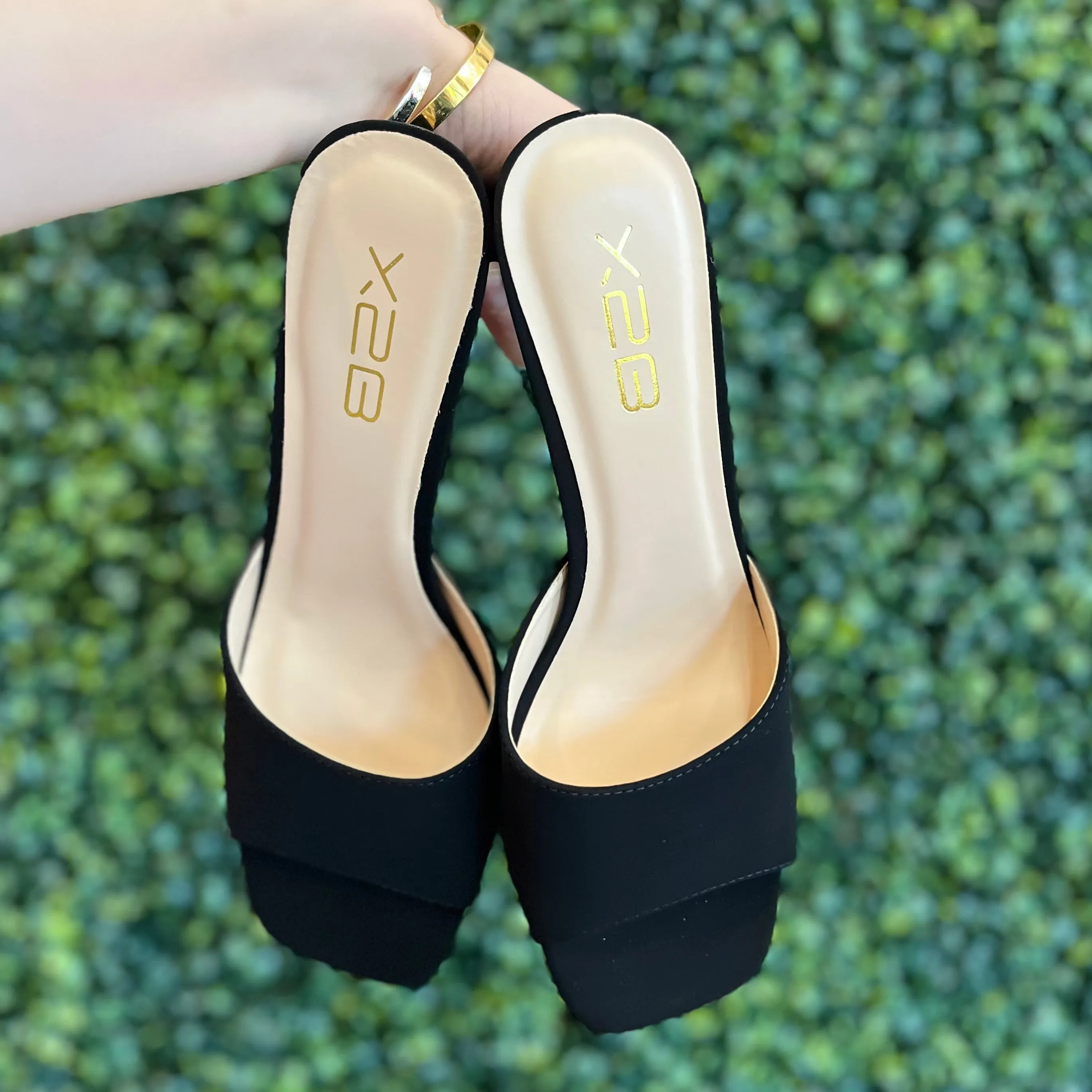 Lindsey Bold Upper Mule Heel - FINAL SALE