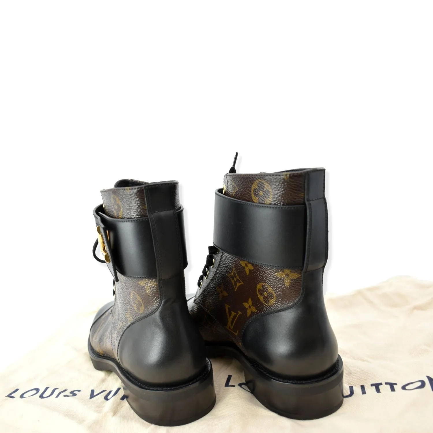 LOUIS VUITTON Wonderland Flat Ranger Patent Monogram Canvas Boot