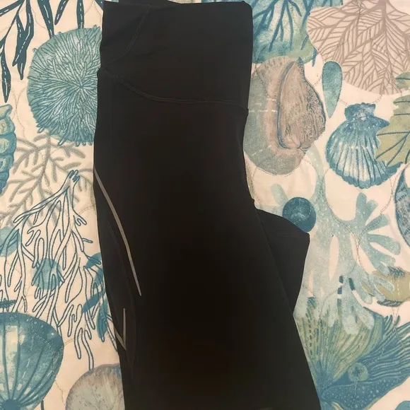 Lululemon Black Base Pace HR Short 8” Reflective