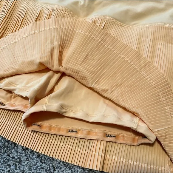 Lululemon | Pleat to Street Mid-Rise Skirt