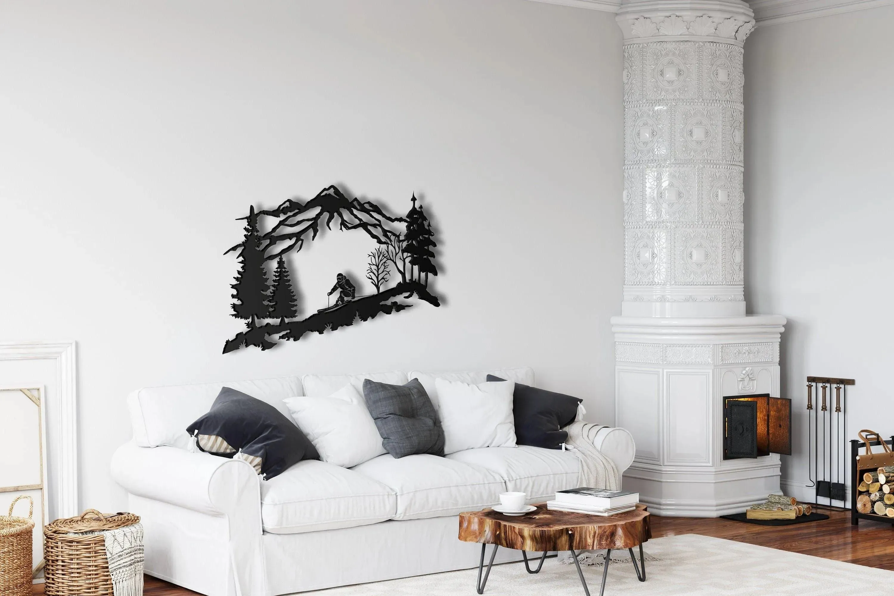 Metal Skier Metal Wall Hanging Decor
