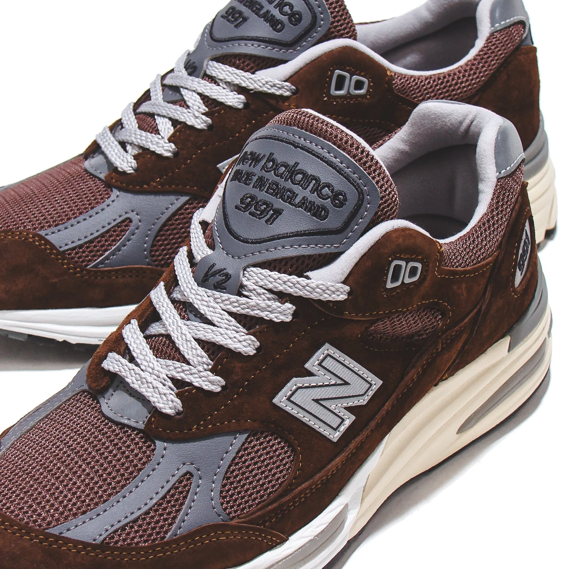 New Balance Unisex Made in UK 991v2 Pinecone U991BR2