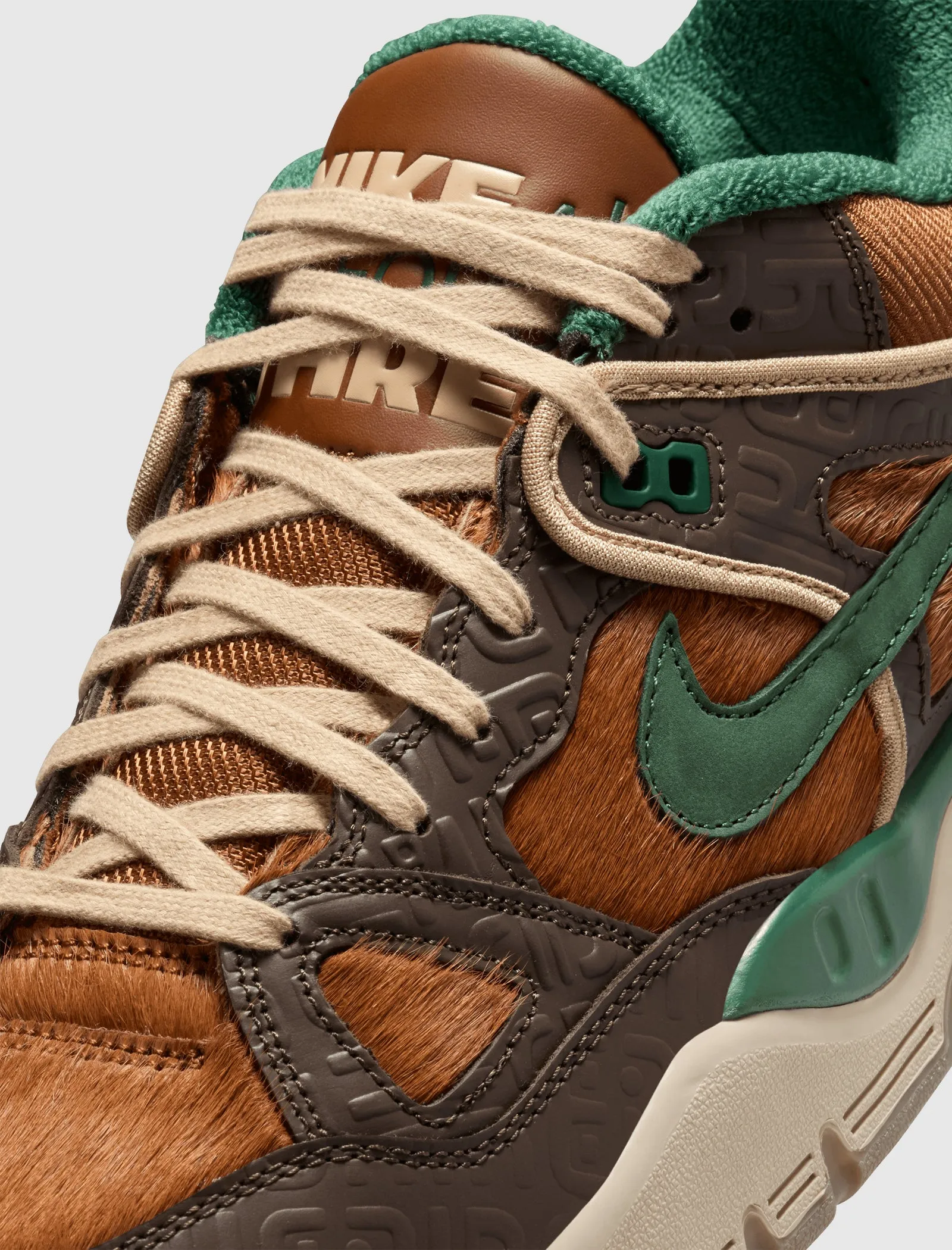 NIGO X AIR FORCE 3 LOW "BAROQUE BROWN"