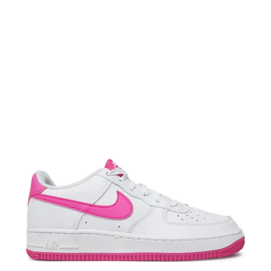 Nike Air Force 1 White and Green Sneaker