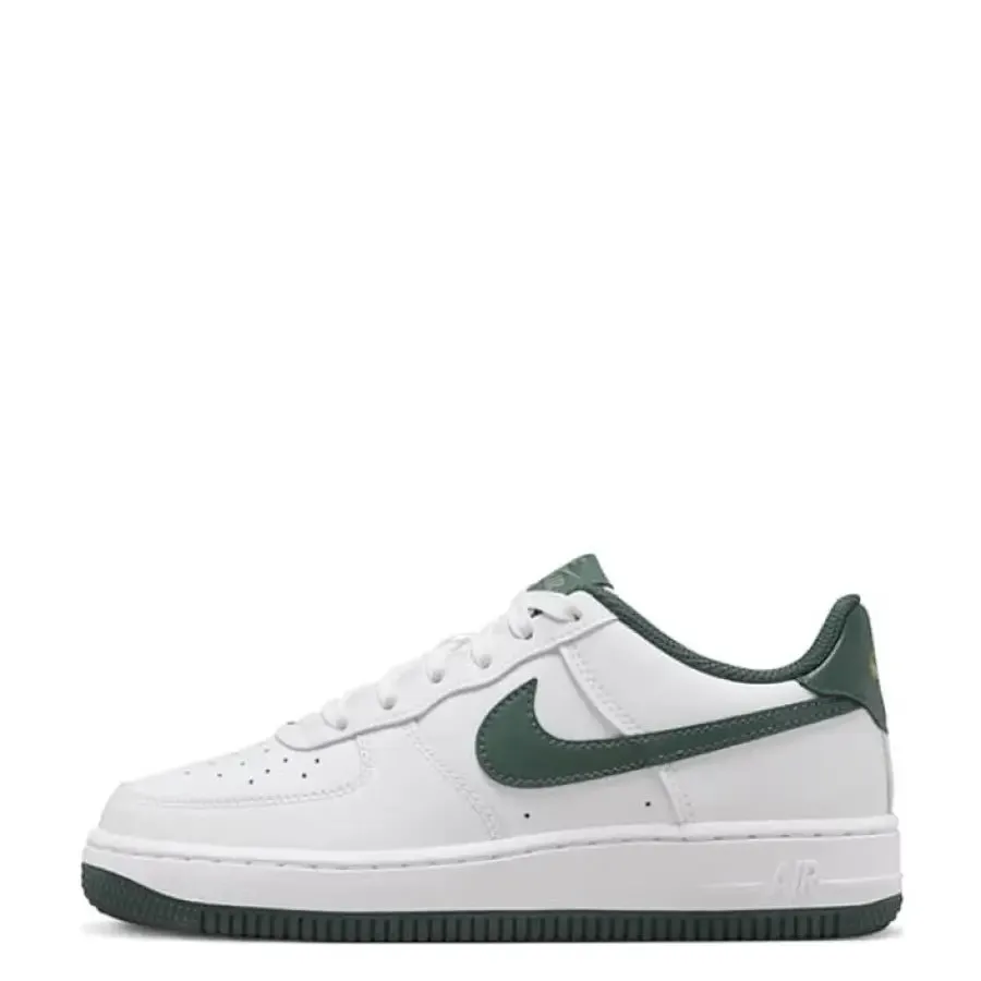 Nike Air Force 1 White and Green Sneaker