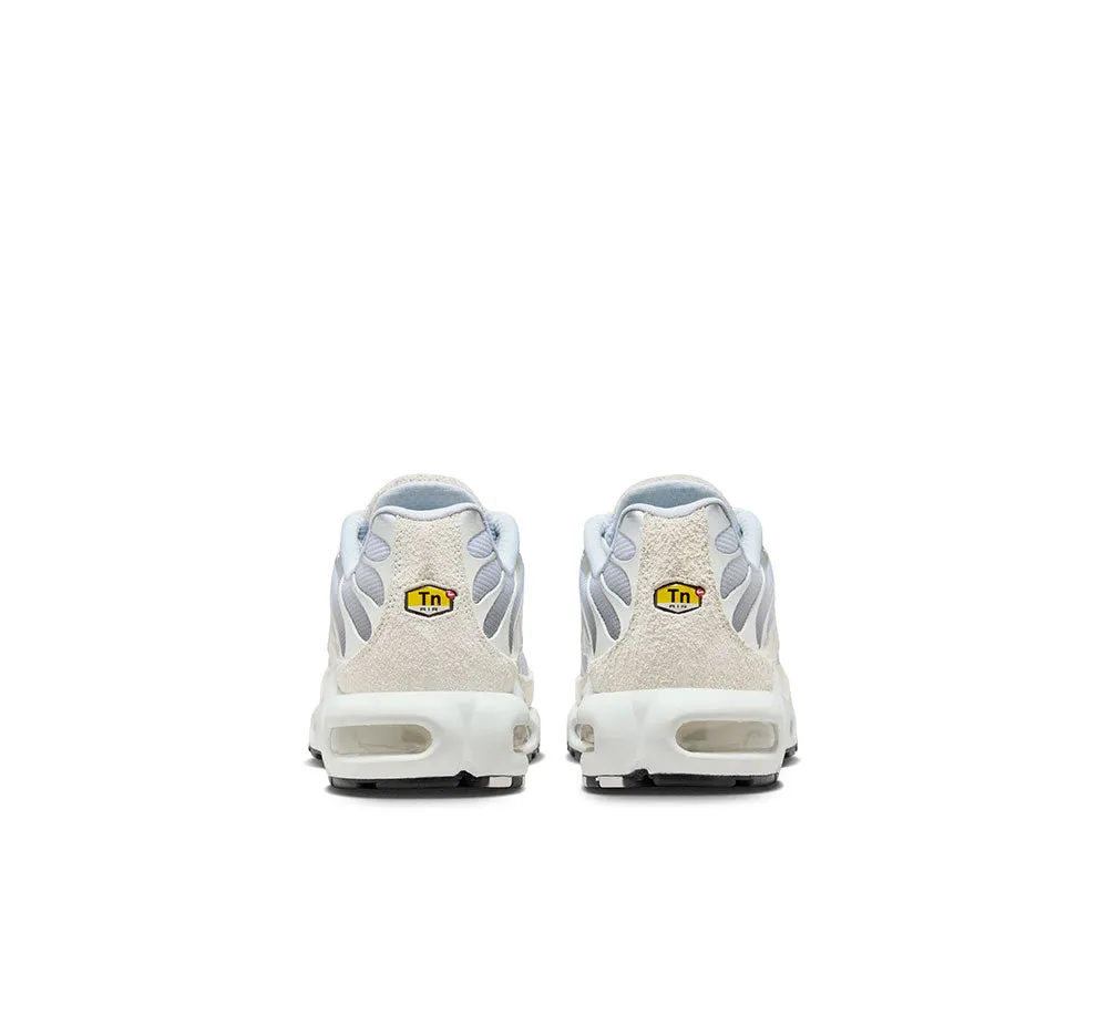 NIKE AIR MAX PLUS