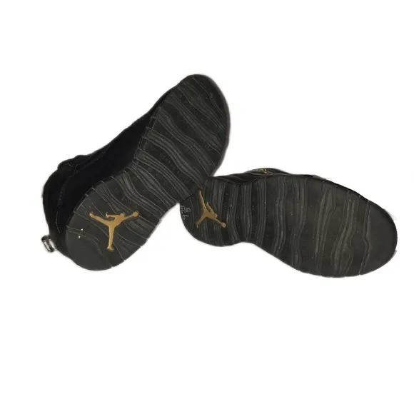 Nike Boy’s Air Jordan 10 Retro 'NYC' Black/Gold Size 3Y