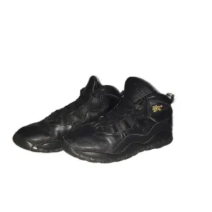 Nike Boy’s Air Jordan 10 Retro 'NYC' Black/Gold Size 3Y