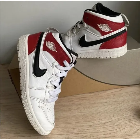 Nike Jordan 1 Mid White Black Gym Red (PS) Kids Sneakers- SZ 13.5.
