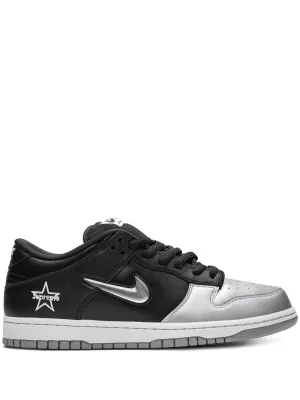 Nike x Supreme SB Dunk Low sneakers