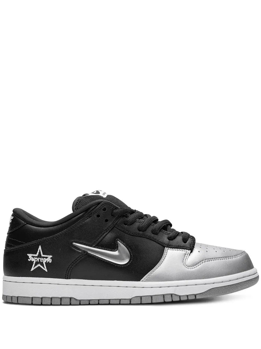 Nike x Supreme SB Dunk Low sneakers