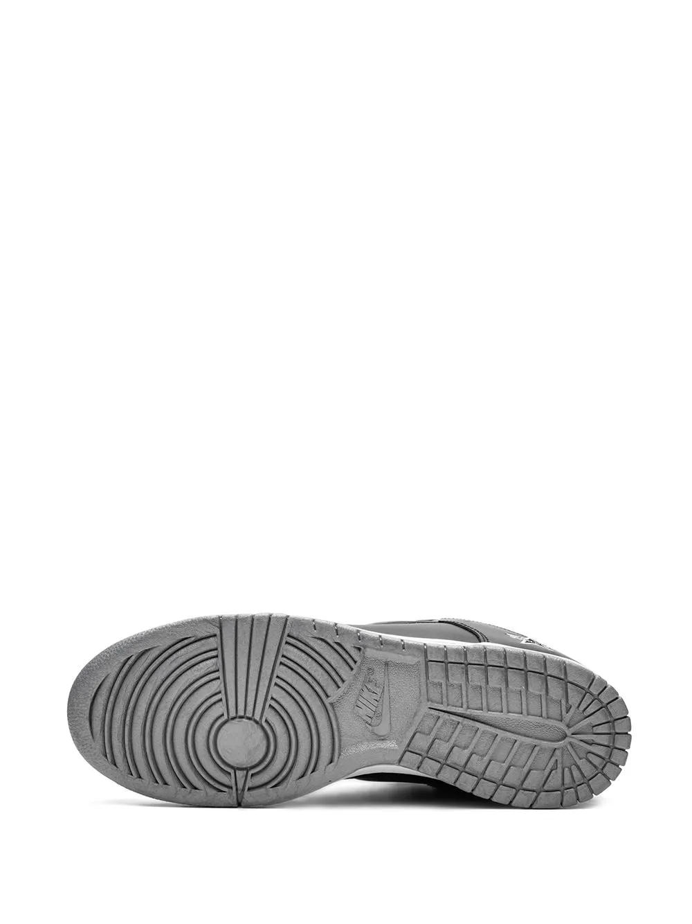 Nike x Supreme SB Dunk Low sneakers