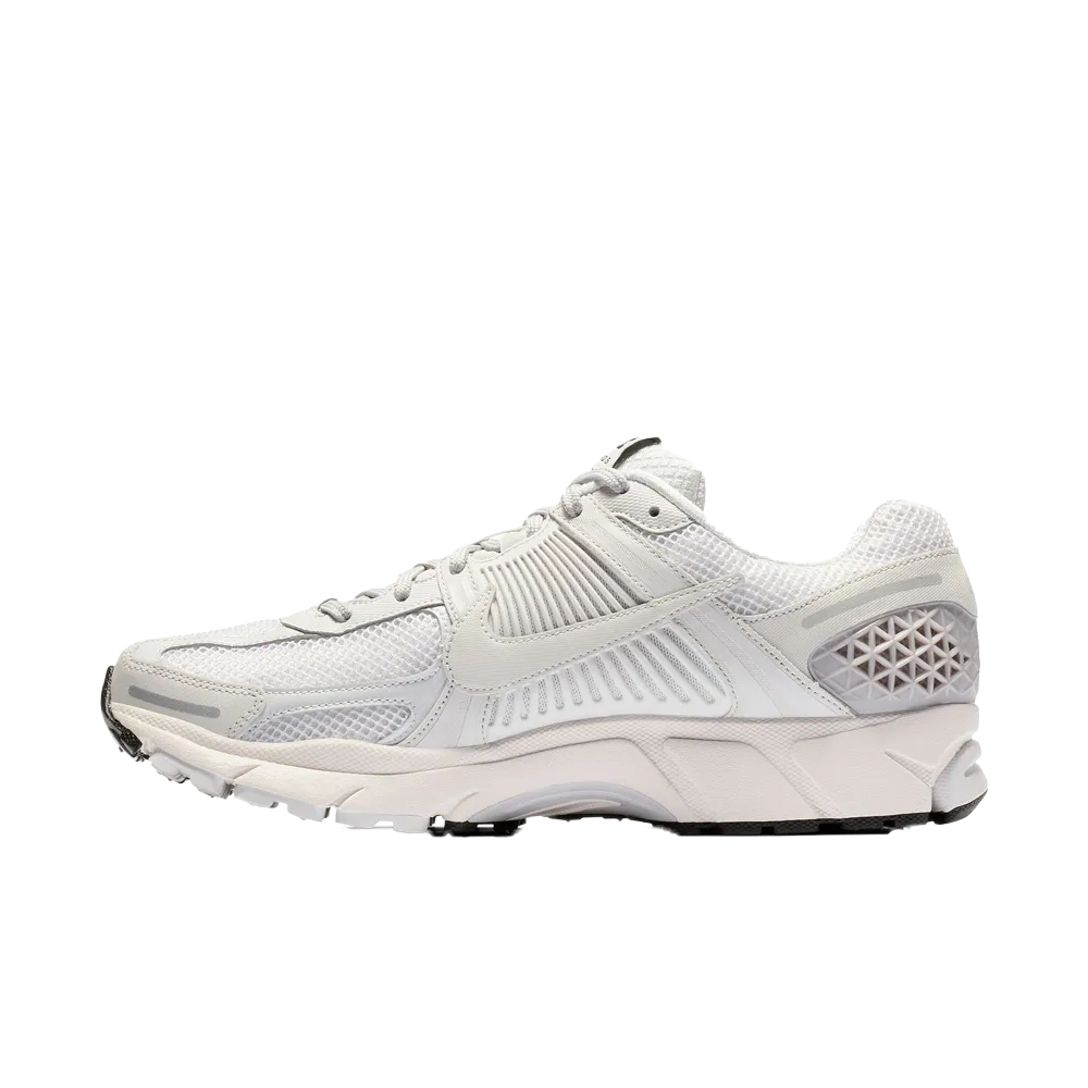 Nike Zoom Vomero 5 Men's Shoes