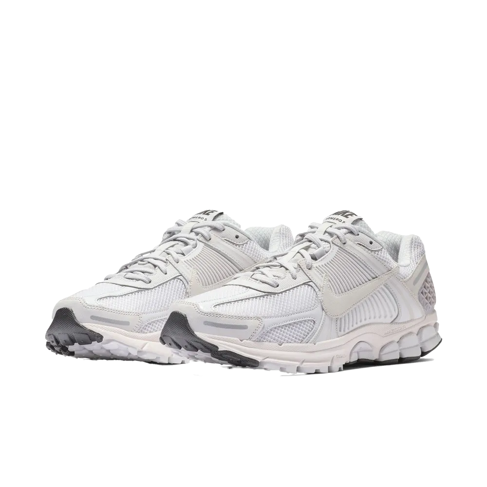 Nike Zoom Vomero 5 Men's Shoes
