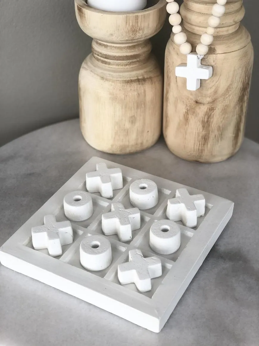Noughts & Crosses
