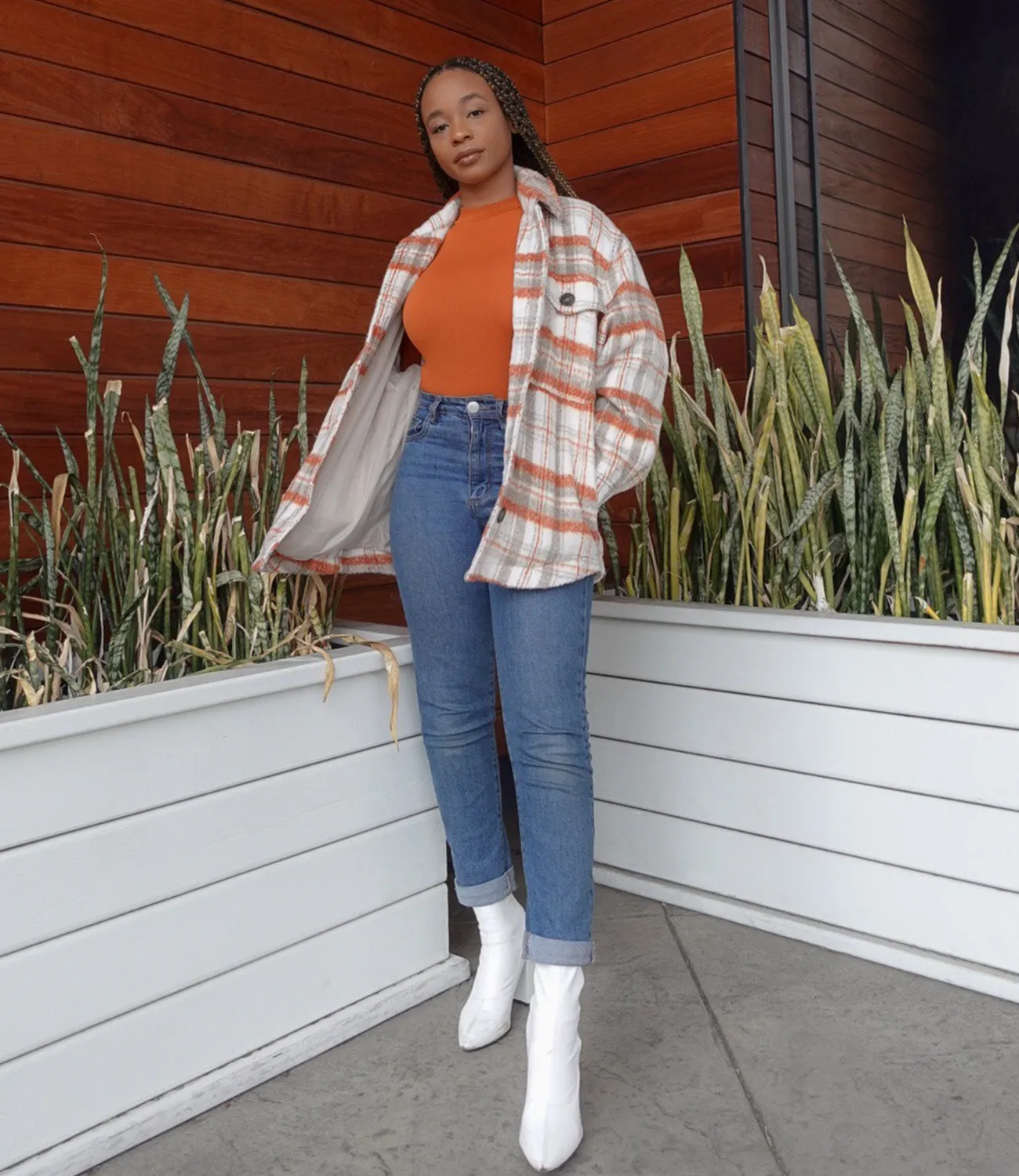 Off The Grid Shacket(Natural/Coral)