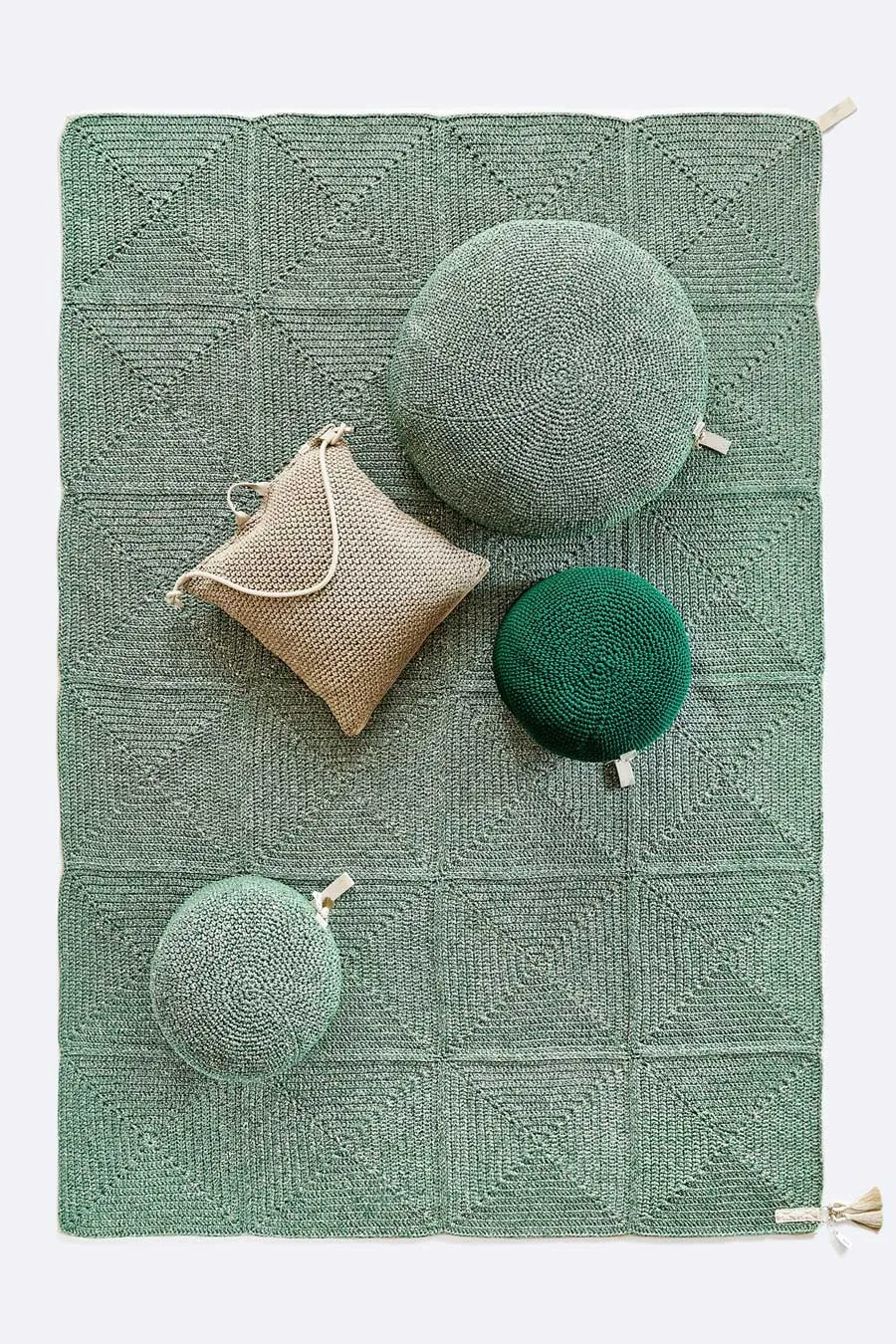 Outdoor/Indoor crochet rug - Large