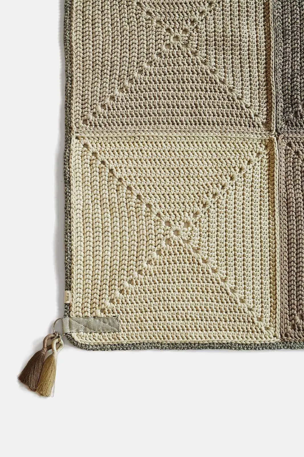 Outdoor/Indoor crochet rug - Large