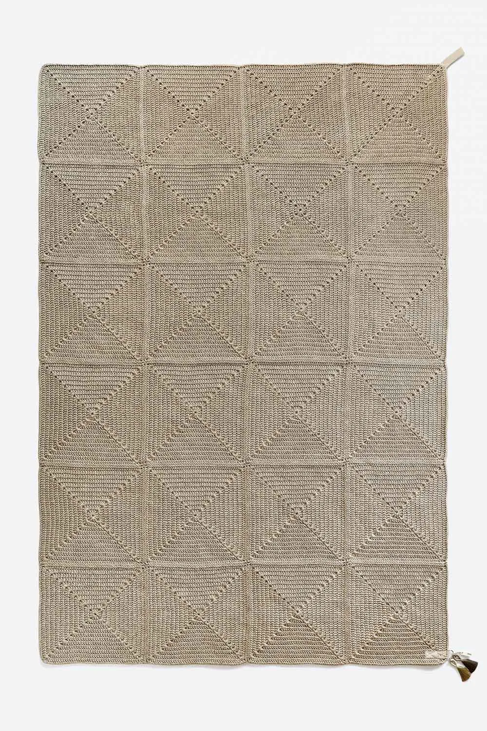 Outdoor/Indoor crochet rug - Large