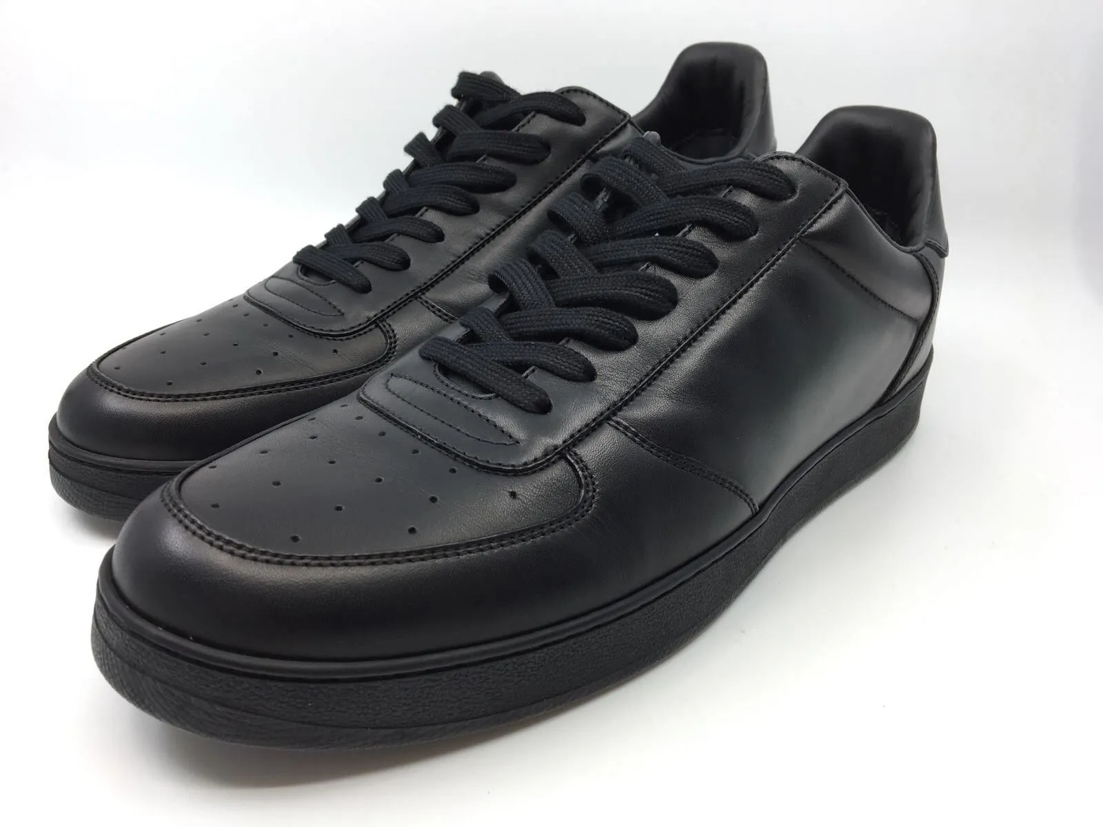 Rivoli Sneaker