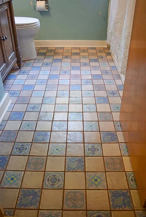 Siena Ceramic Decorative Tile: Galenda
