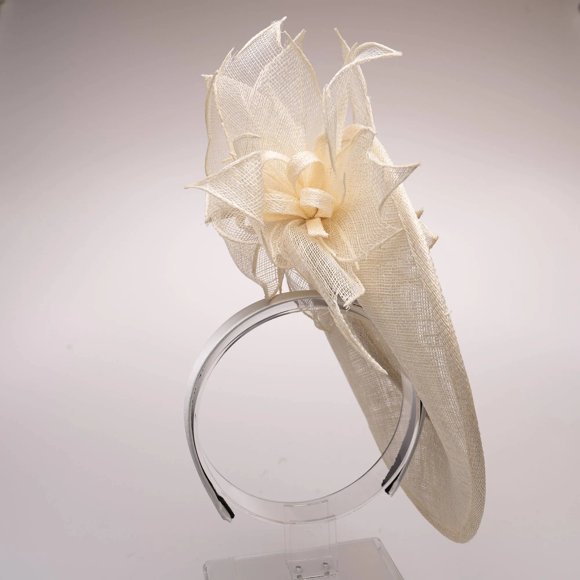 Sinamay Flower On Top And Botton Saucer Fascinator: Ivory