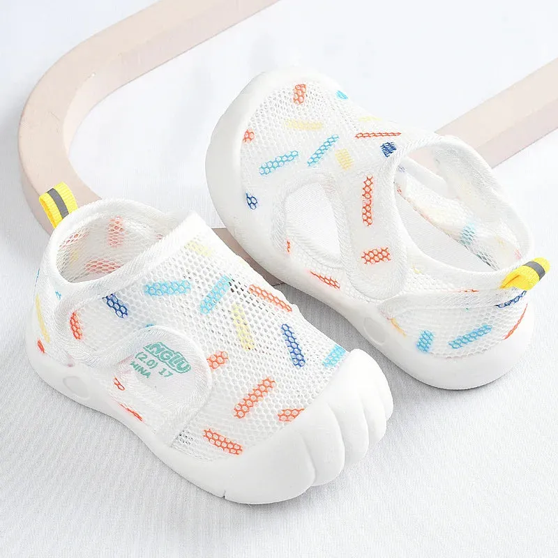 Summer Mesh Breathable Non slip Walking Shoes for Boys and Girls