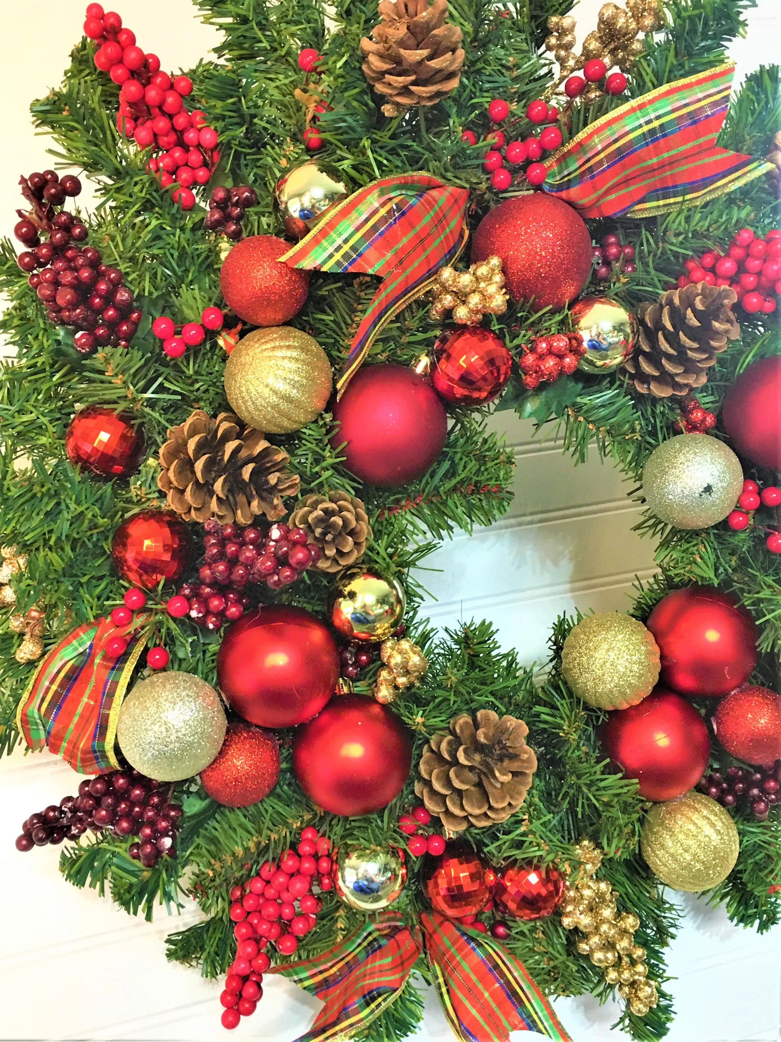 Traditional Wreath 24"