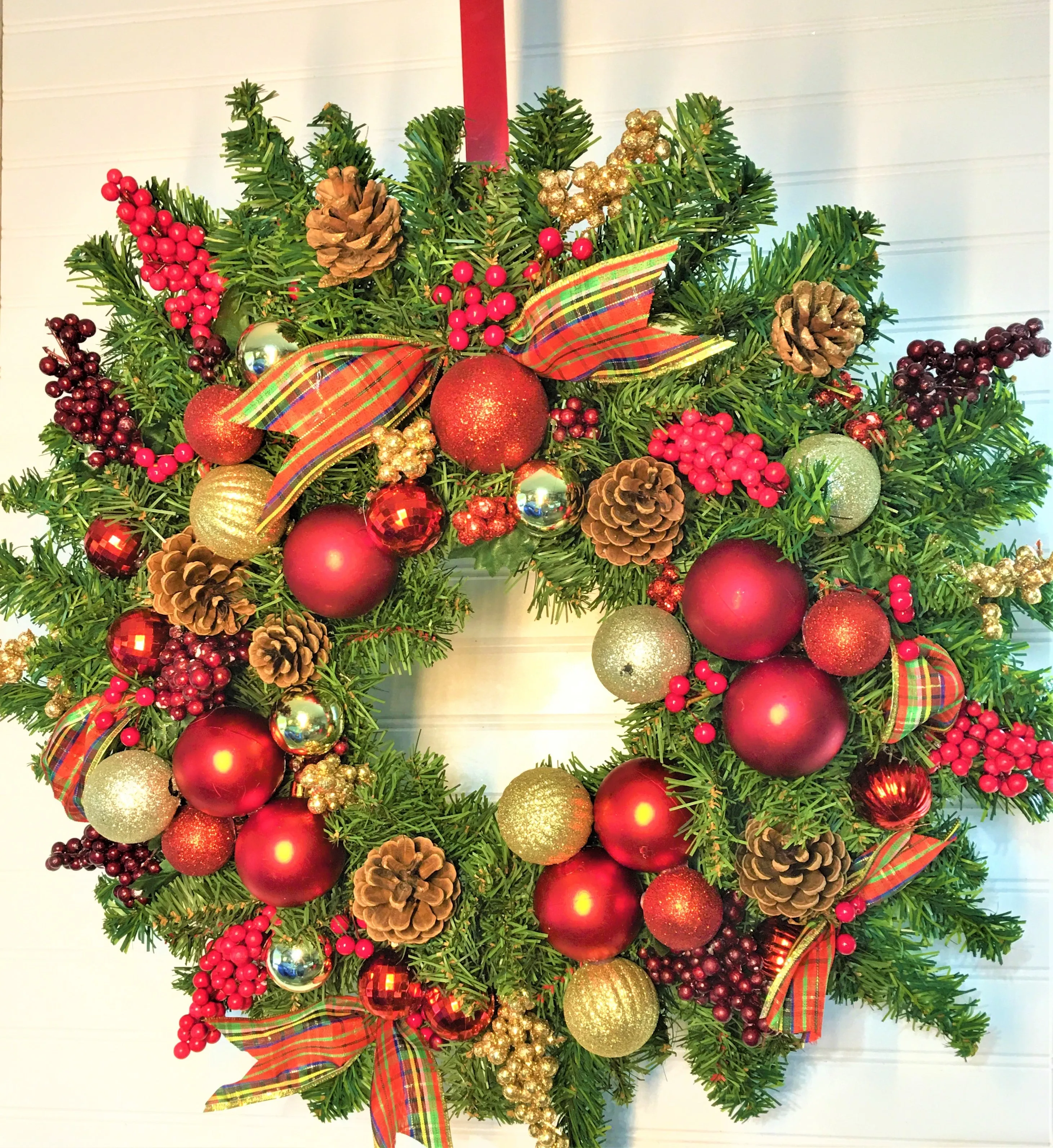 Traditional Wreath 24"